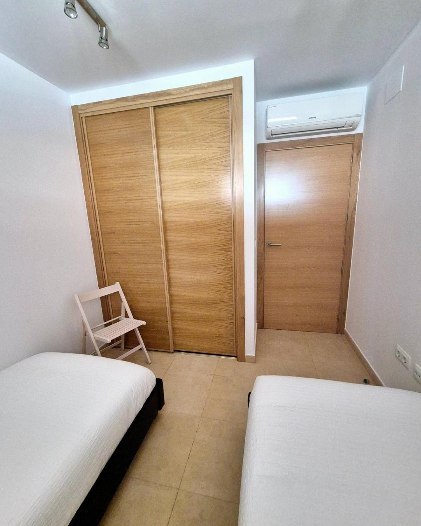 Thistle 2.0B Murcia Exterior foto